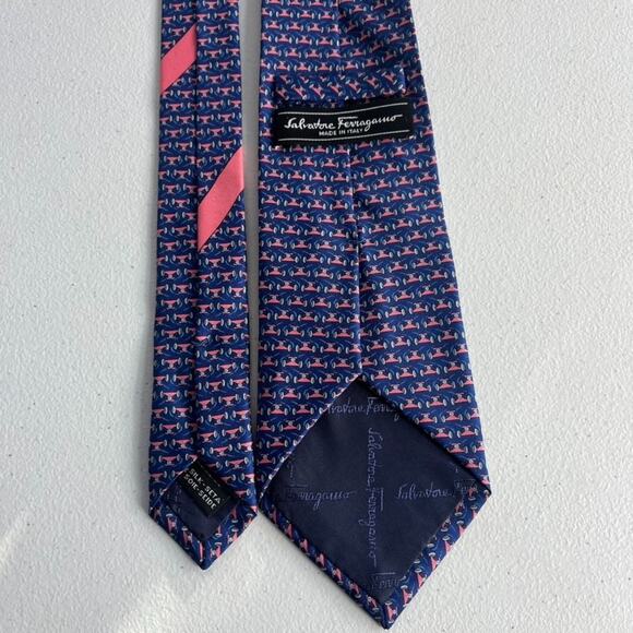 Salvatore Ferragamo Men's Silk Necktie Blue/ Pink Geometric Print Made In Italy - Picture 3 of 10